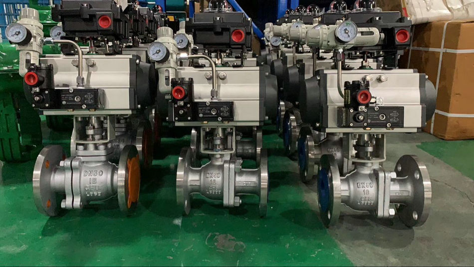 氣動(dòng)法蘭球閥,不銹鋼氣動(dòng)法蘭球閥實(shí)物圖片